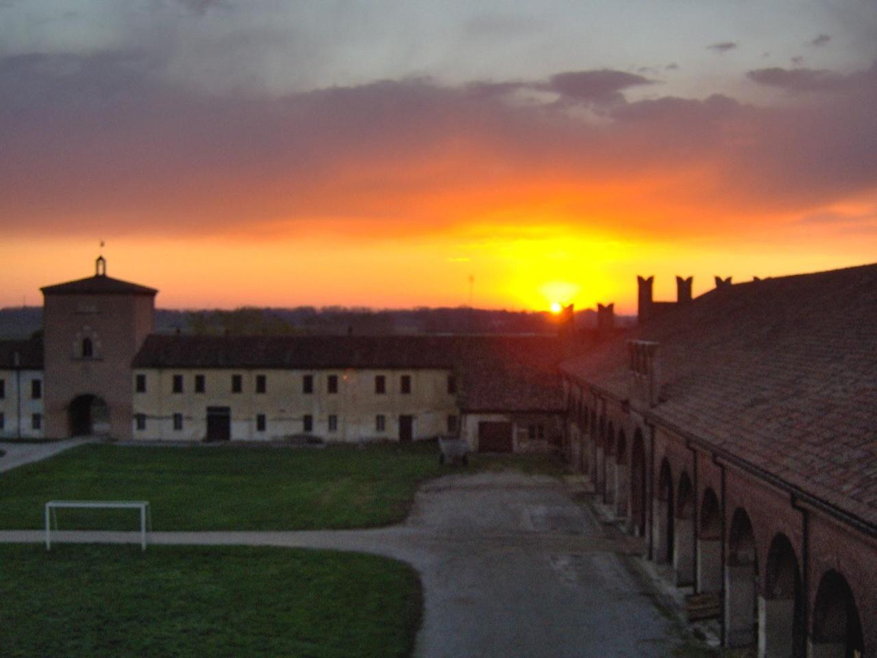 Agriturismo Corte Virgiliana Virgilio Extérieur photo